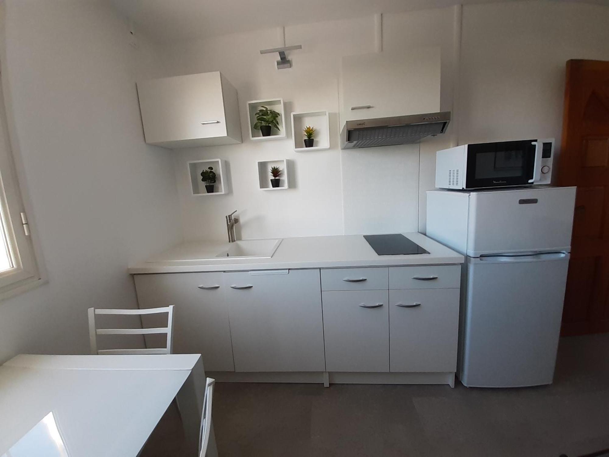 Joli Appartement, Piscine, Jacuzzi Sainte-Suzanne Zewnętrze zdjęcie